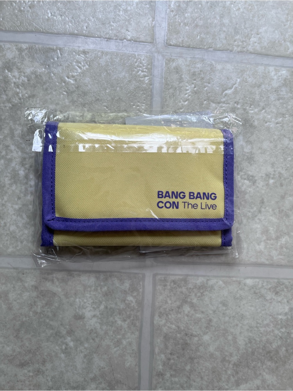 BTS OFFICIAL MERCH BANGBANG CON THE LIVE VECRO WALLET